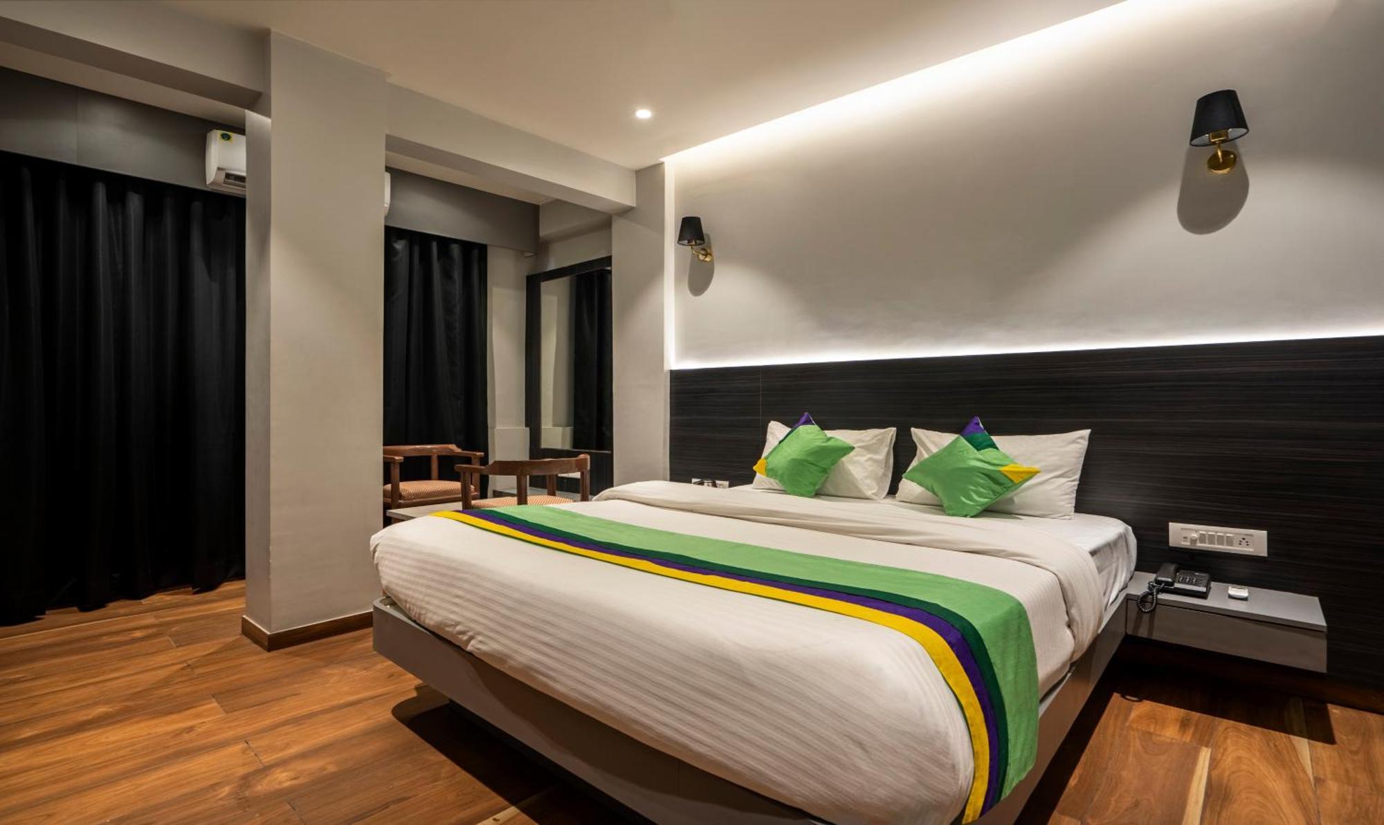 Hotel Treebo Prasha Nashik Zewnętrze zdjęcie