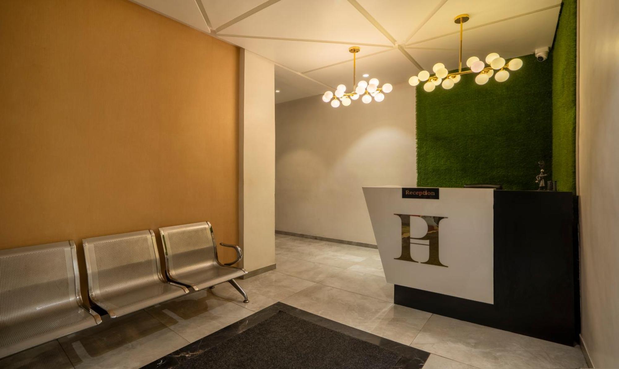 Hotel Treebo Prasha Nashik Zewnętrze zdjęcie